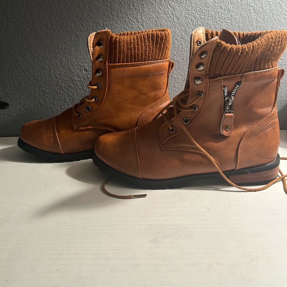 Brown Winter Boots